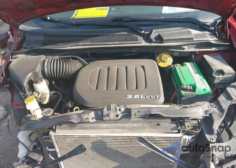 2015 Chrysler Town & Country Touring from USA, damaged, VIN 2C4RC1BG2FR595589